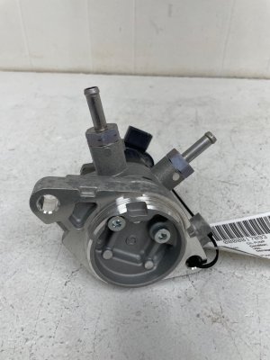 2019-2023 Lexus ES300h Engine Water Pump (Used OEM)