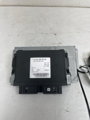 2015 Mercedes-Benz S500 Transmission and Active Air Suspension Control Module (Used OEM)
