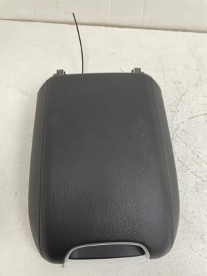 2019-2024 Porsche Cayenne Black Center Console Armrest Lid (Used OEM)