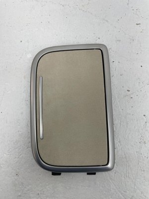 2021-2025 Genesis GV80 Beige Rear Overhead Vanity Mirror Courtesy Lamp (Used OEM)