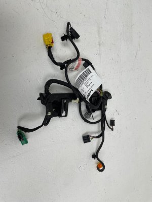 2020 Ford Explorer Seat Accessory Wiring Harness - Front (Used OEM)