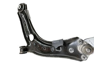2018-2025 Volkswagen Tiguan Lower Suspension Control Arm - Front, Right (Passenger) (Used OEM)
