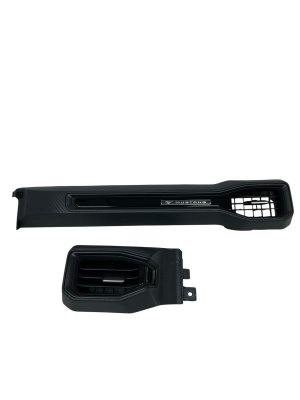 2024-2025 Ford Mustang Center Dashboard AC Air Vent Trim Set (Used OEM)