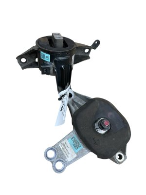 2022-2025 Kia Carnival Engine Mount Support with Bracket - Front (Used OEM)