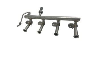 2016-2021 Volvo XC90 Fuel Injector Rail (Used OEM)