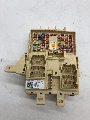 2022-2023 Kia Stinger Cabin Fuse Box Junction Block (Used OEM)