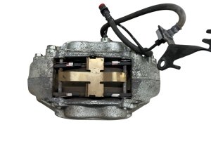 2024-2025 Toyota Tacoma Disc Brake Caliper for 13.4-Inch Rotor - Front, Right (Passenger) (Used OEM)