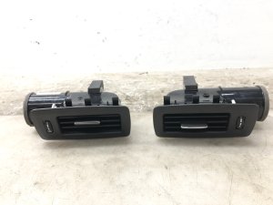 2013-2016 Mercedes-Benz GL550 Black Roof Headliner A/C Air Vent Grille - Rear (Used OEM)