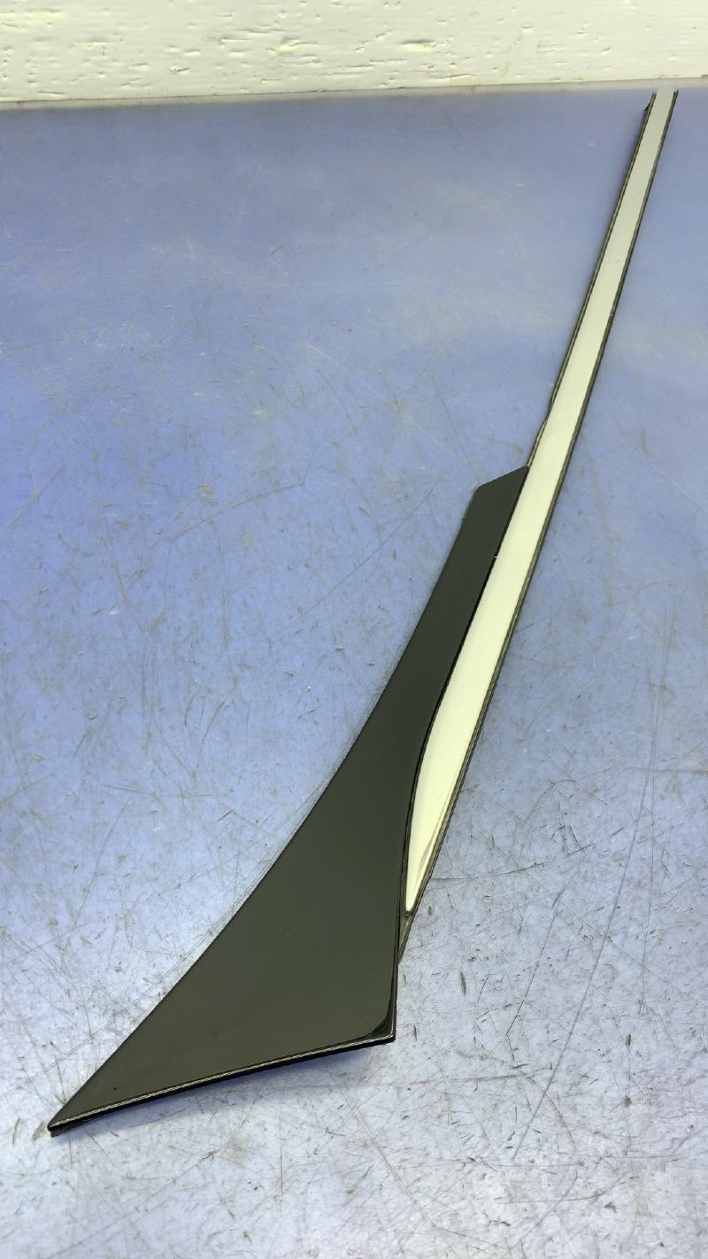 2018-2024 Buick Enclave Black Quarter Panel Upper Trim Molding - Rear, Left (Driver) (Used OEM)