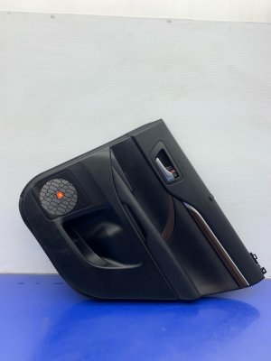 2014-2019 Toyota Highlander Black Door Interior Trim Panel Assembly with Sunshade - Rear, Right (Passenger) (Used OEM)