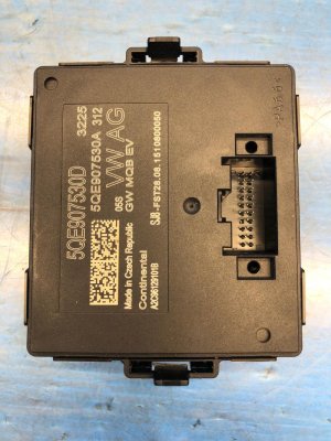 2013 Volkswagen Golf Interface Gateway Control Module (Used OEM)