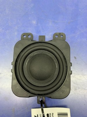 2023-2025 Honda HR-V Dashboard Instrument Panel Center Audio Speaker (Used OEM)