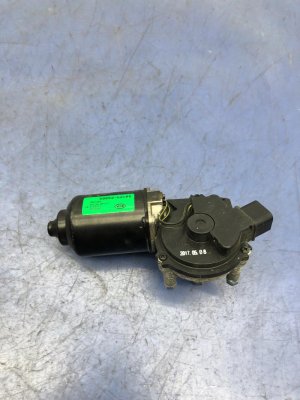 2017-2020 Kia Cadenza Windshield Wiper Motor - Front (Used OEM)