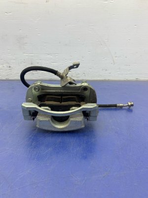 2021-2025 Hyundai Elantra Disc Brake Caliper Assembly - Front, Left (Driver) (Used OEM)