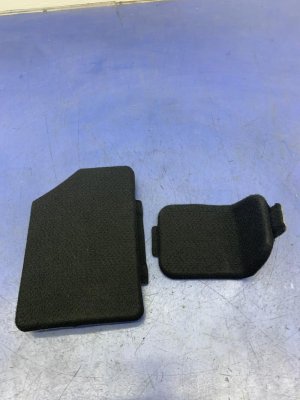 2017-2023 Mercedes-Benz E500 Interior Quarter Panel Access Cover Set - Rear (Used OEM)