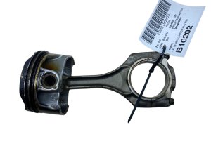 2020-2022 BMW 750i Engine Piston with Connecting Rod (Used OEM)