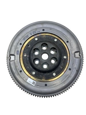 2025 Mazda CX-70 Clutch Flywheel with Transaxle Damper (Used OEM)