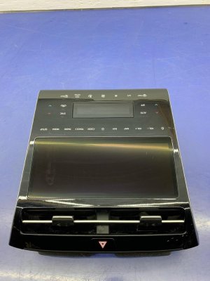 2022-2024 Hyundai Santa Cruz 10.25-Inch Infotainment Display with Climate Control Panel - Front (Used OEM)
