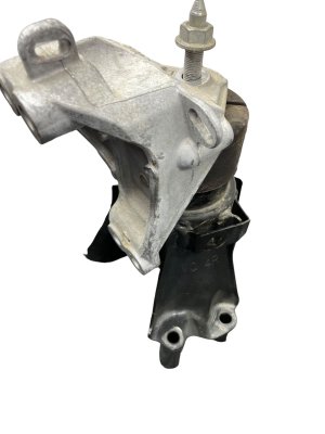 2015-2024 Nissan Murano Engine Mount with Bracket - Front (Used OEM)