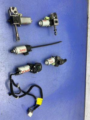 2020-2025 Kia Telluride Power Seat Tilt and Adjustment Motor Set - Front (Used OEM)
