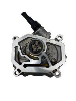 2019-2023 Mercedes-Benz C280 Engine Vacuum Pump (Used OEM)