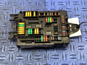 2015-2020 BMW M4 Trunk Fuse Relay Power Distribution Box - Rear (Used OEM)