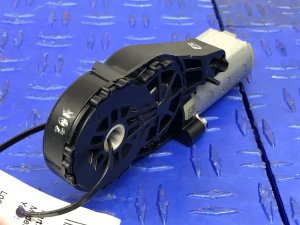 2018-2024 Ford Expedition Power Seat Adjustment Motor - Front, Right (Passenger) (Used OEM)