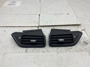 2019-2024 BMW X7 B-Pillar Air Vent Grille Set (Used OEM)
