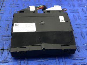 2016-2019 BMW 750i Temperature Control Module (Used OEM)