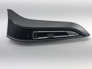 2014-2020 BMW i8 Dashboard Air AC Vent with Bezel Trim - Front (Used OEM)