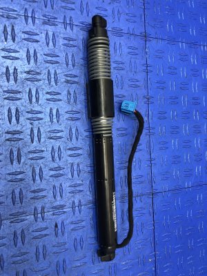 2017-2023 BMW M550i xDrive Power Trunk Lid Lift Cylinder Spindle Drive - Rear, Right (Passenger) (Used OEM)