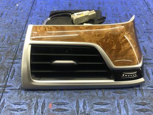 2016-2019 BMW M760i xDrive Dashboard Air Vent with Wood Trim - Front (Used OEM)