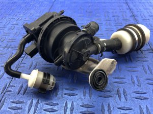 2008-2015 Audi R8 Secondary Air Injection Pump - Rear (Used OEM)