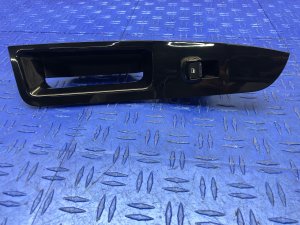 2016-2018 Lincoln MKX Power Window Switch with Trim Panel Bezel - Rear, Right (Passenger) (Used OEM)