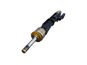 2020-2025 BMW X5 m Fuel Injector Set (8) (Used OEM)