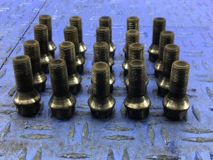 2017-2022 BMW 760i Set of 20 Wheel Lug Nuts (Used OEM)