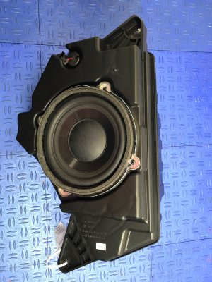 2018-2024 Honda Odyssey Subwoofer Speaker - Rear (Used OEM)