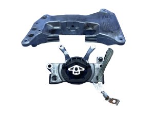 2019-2026 BMW X6 Transmission Mount Support Bracket (Used OEM)