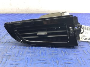 2018-2020 Lexus LS500 Dashboard Air Conditioning Vent - Front (Used OEM)