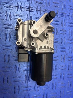2017-2022 BMW Alpina B7 Gray Front Windshield Wiper Motor and Transmission Assembly (Used OEM)
