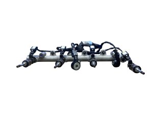 2024-2025 Lincoln Nautilus Fuel Rail with Injectors (Used OEM)