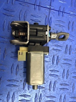 2018-2023 Kia Stinger Seat Tilt Adjustment Motor - Front (Used OEM)
