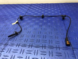 2020-2025 Cadillac CT4 Wheel Speed ABS Sensor - Rear (Used OEM)