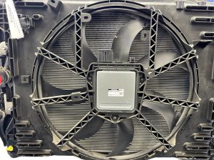 2021-2025 Toyota Mirai Radiator and A/C Condenser Cooling Fan Assembly - Front (Used OEM)