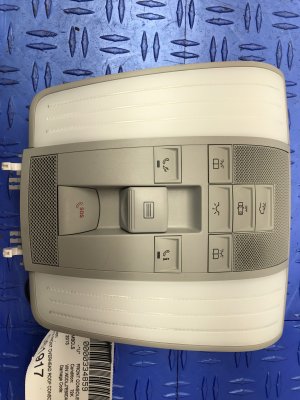 2012-2018 Mercedes-Benz CLS550 Gray Overhead Roof Console Reading Dome Light Map Lamp - Front (Used OEM)