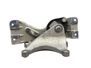 2004-2012 Maserati Quattroporte Transmission Support Mount Bracket (Used OEM)