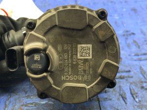 2019-2023 BMW X5 Auxiliary Engine Water Pump (Used OEM)
