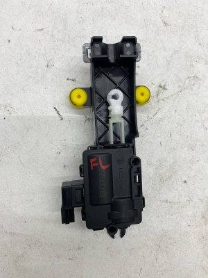  Tesla Model x Door Latch & Release Actuator Assembly - Front, Left (Driver) (Used OEM)