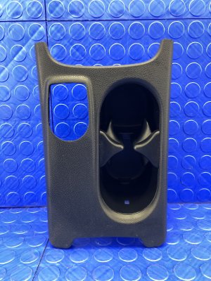 2015-2020 Mercedes-Benz GLA250 Center Console Cup Holder (Used OEM)