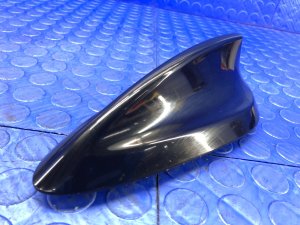 2014-2020 BMW i8 Black Shark Fin Roof Antenna with Module (Used OEM)